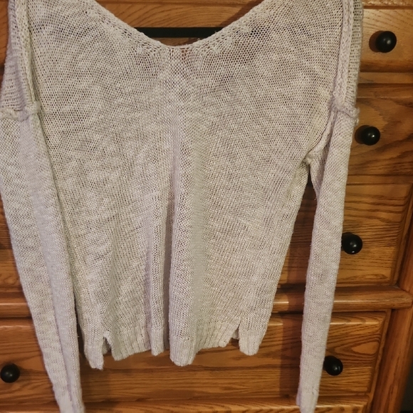 Hippie Rose Heather Gray V-Neck Sweater - Picture 5 of 6